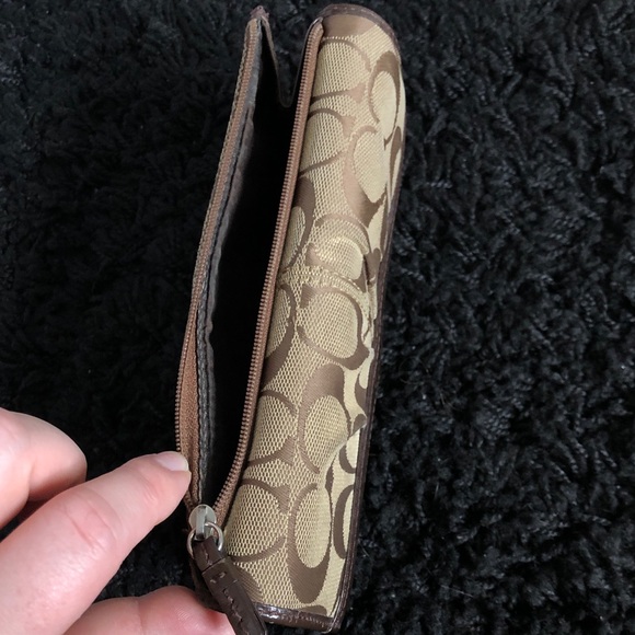 Coach Wallet - Picture 5 of 6